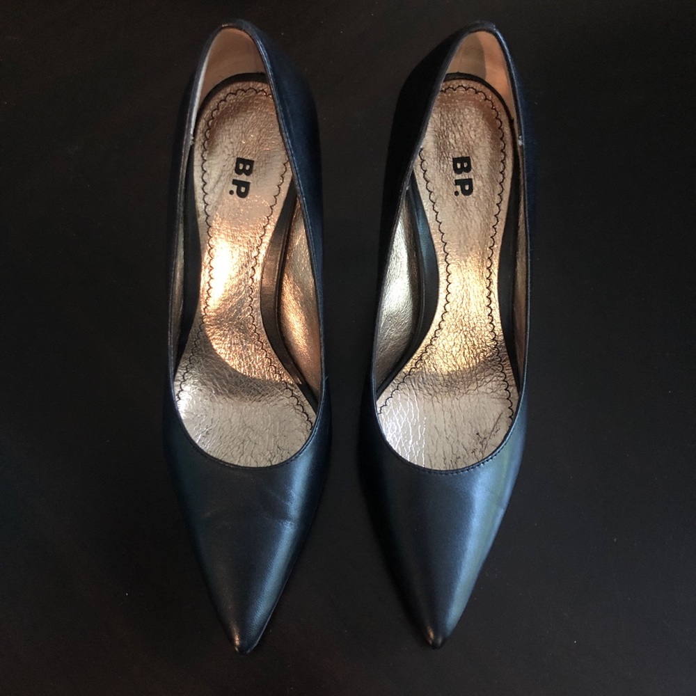 BP Akita-Lea Black Leather Pointed Toe Heels